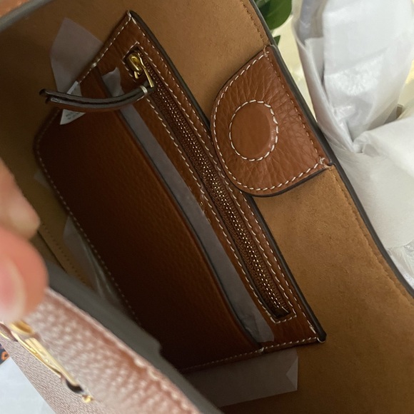 New , Authentic Tory Burch miller small shoulder bag - Picture 7 of 13